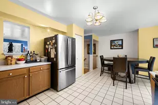 4812 Wainwright Cir, Owings Mills, MD 21117 - Photo 10