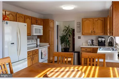 212 New Avenue, Reisterstown, MD 21136 - Photo 6