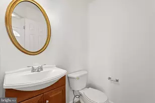 20 Marissa Ct, Baltimore, MD 21236 - Photo 12