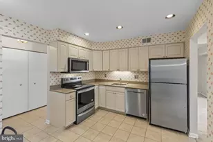 6 Gurteen Ct, Lutherville Timonium, MD 21093 - Photo 12