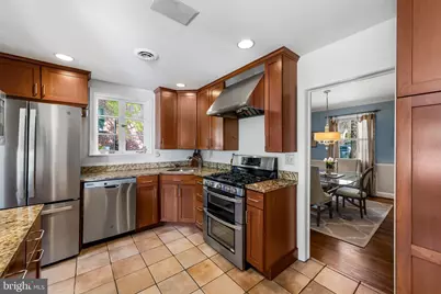6900 Avondale Road, Baltimore, MD 21212 - Photo 10