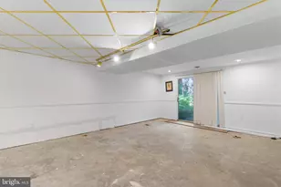 6940 Myersview Dr, Middle River, MD 21220 - Photo 24