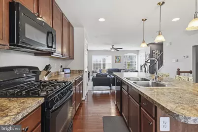 8441 Stansbury Lake Drive, Baltimore, MD 21222 - Photo 10
