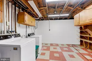 2926 Knoll Acres Dr, Baltimore, MD 21234 - Photo 22