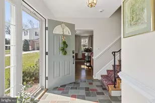 1 Glenluce Ct, Towson, MD 21286 - Photo 2