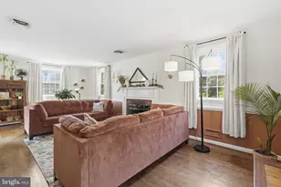 1 Glenluce Ct, Towson, MD 21286 - Photo 4