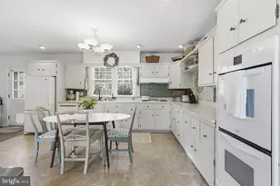 1 Glenluce Ct, Towson, MD 21286 - Photo 12