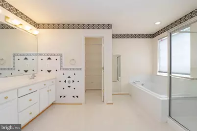 9102 Wise Avenue Extension, Baltimore, MD 21219 - Photo 18