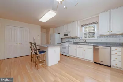 9102 Wise Avenue Extension, Baltimore, MD 21219 - Photo 12