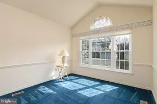 9102 Wise Ave Ext, Baltimore, MD 21219 - Photo 4