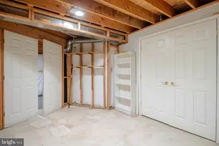 9102 Wise Ave Ext, Baltimore, MD 21219 - Photo 32