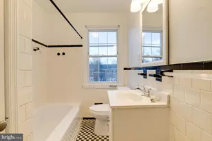 1809 Glen Ridge Rd, Towson, MD 21286 - Photo 32