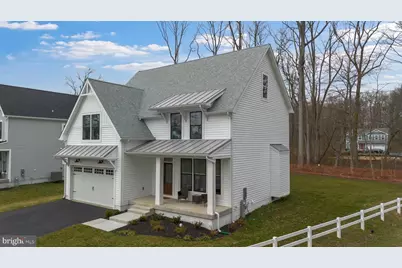 2036 William Avenue, Essex, MD 21221 - Photo 2