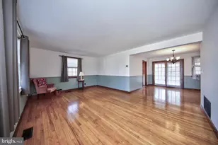 8809 Lakewood Rd, Baltimore, MD 21234 - Photo 4