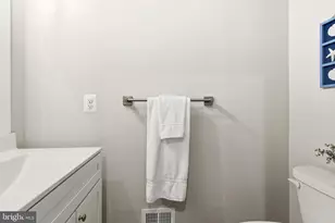 2032 William Ave, Essex, MD 21221 - Photo 22