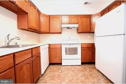 5630 Ringwood #714, Halethorpe, MD 21227 - Photo 2