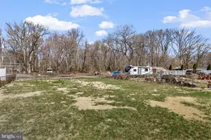 918 Renfrew St, Baltimore, MD 21221 - Photo 28