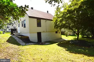 8742 Lackawanna Ave, Parkville, MD 21234 - Photo 2