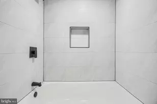 8702 Maravoss Ln, Baltimore, MD 21234 - Photo 36