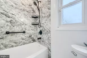 111 Dihedral Dr, Baltimore, MD 21220 - Photo 46