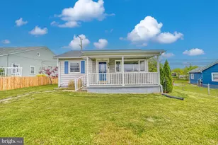 111 Dihedral Dr, Baltimore, MD 21220 - Photo 2