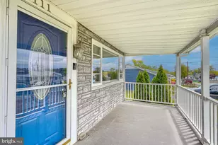 111 Dihedral Dr, Baltimore, MD 21220 - Photo 6