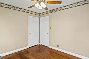 1821 Weyburn Rd, Baltimore, MD 21237 - Photo 16