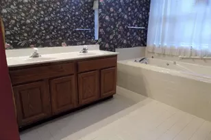 4422 Camellia Rd, Baltimore, MD 21236 - Photo 16