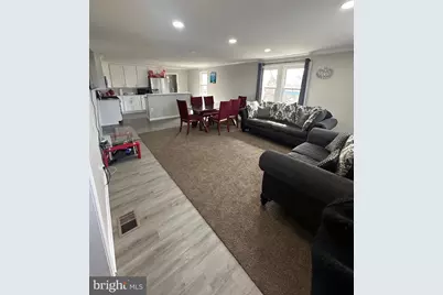 4427 Annapolis Road, Halethorpe, MD 21227 - Photo 8