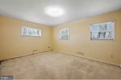 916 Prestwood, Baltimore, MD 21228 - Photo 8