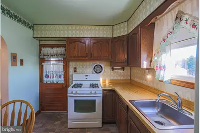 8506 Coco Road, Baltimore, MD 21237 - Photo 16