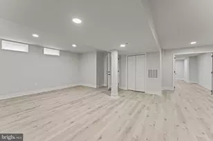 2915 N Rolling Rd, Windsor Mill, MD 21244 - Photo 28