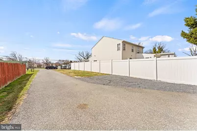 2915 N Rolling Road, Windsor Mill, MD 21244 - Photo 42
