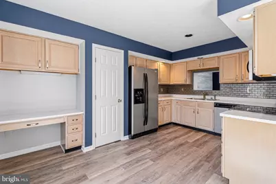 27 Foxmoor Court, Owings Mills, MD 21117 - Photo 10