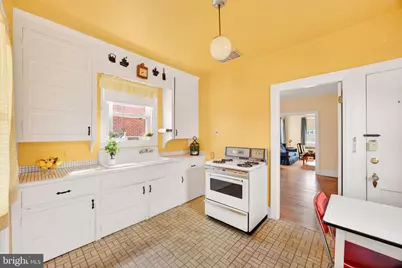 226 Glenmore Avenue, Catonsville, MD 21228 - Photo 14