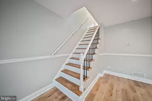 834 N Marlyn Ave, Essex, MD 21221 - Photo 20