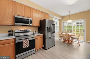 140 Disney Ct, Owings Mills, MD 21117 - Photo 8