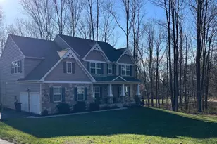 307 Red Meadows Ct, Reisterstown, MD 21136 - Photo 2