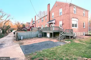 51 Briarwood Rd, Catonsville, MD 21228 - Photo 4