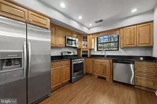 8 Choate Ct, Towson, MD 21204 - Photo 20