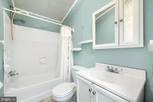 141 Cowhide Cir, Middle River, MD 21220 - Photo 18