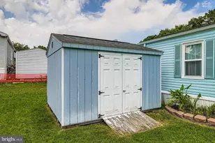 141 Cowhide Cir, Middle River, MD 21220 - Photo 22