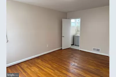 609 Wallerson Road, Baltimore, MD 21228 - Photo 2
