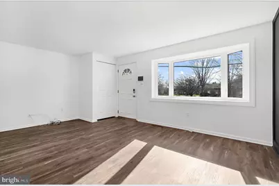 5114 Shelbourne, Halethorpe, MD 21227 - Photo 4