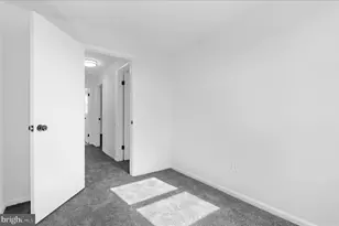 5114 Shelbourne, Halethorpe, MD 21227 - Photo 18