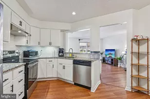 4266 Maple Path Cir, Baltimore, MD 21236 - Photo 12