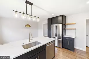 8129 Kirkwall Ct, Towson, MD 21286 - Photo 10