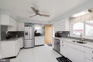 94 Avalon Ave, Dundalk, MD 21222 - Photo 16