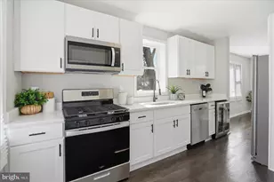 3667 Forest Garden Ave, Baltimore, MD 21207 - Photo 12