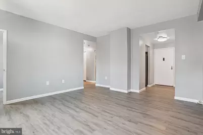 28 Allegheny Avenue #806, Towson, MD 21204 - Photo 6